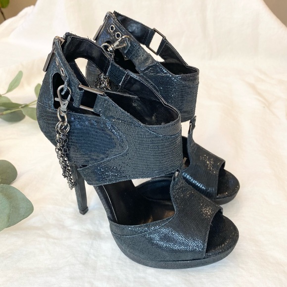 ALDO Black Chained Pumps - Picture 8 of 16